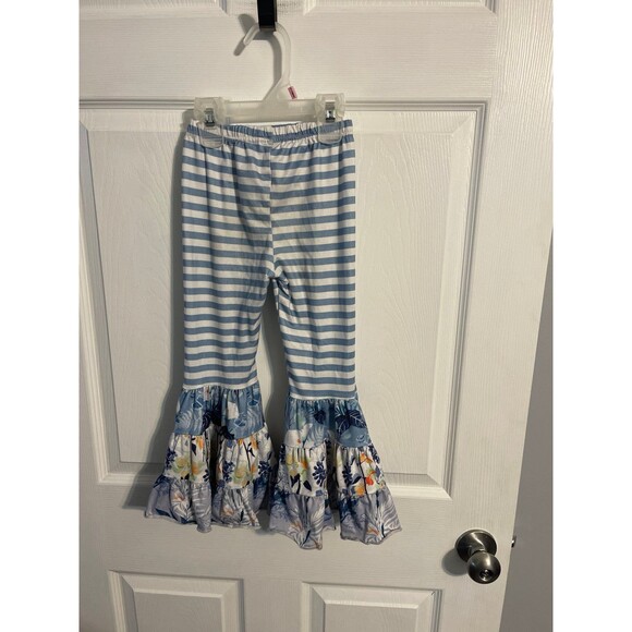 Adorable Sweetness Outfit Size 5 - Picture 5 of 7